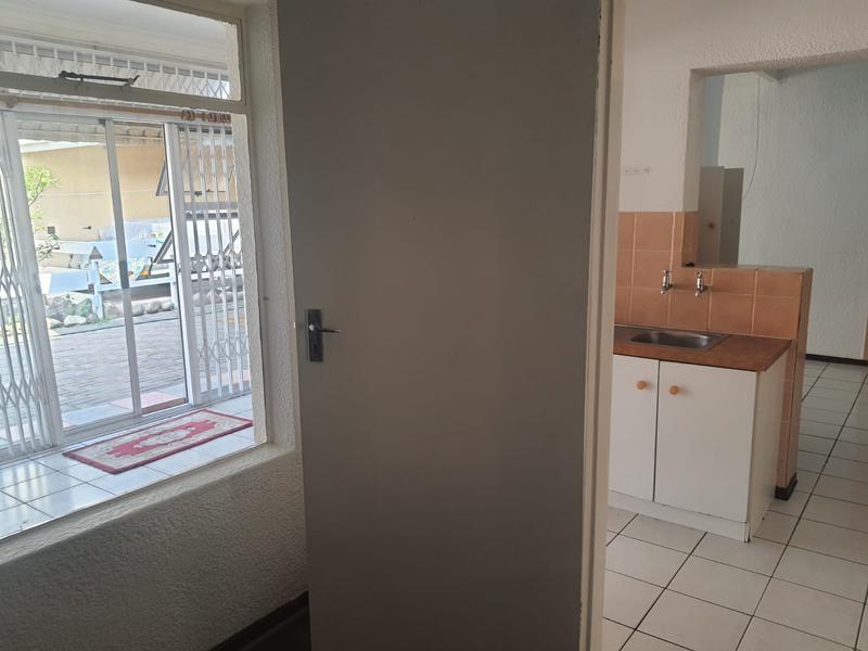 To Let 1 Bedroom Property for Rent in Sarepta Western Cape